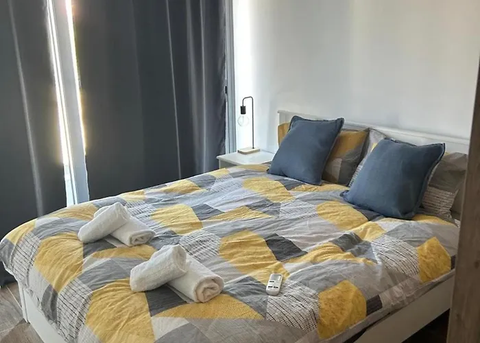 ヴィラ - Sleeps 6 - Near Local Attractions リマソール