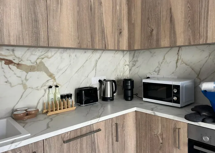 - Sleeps 6 - Near Local Attractions Lemesos